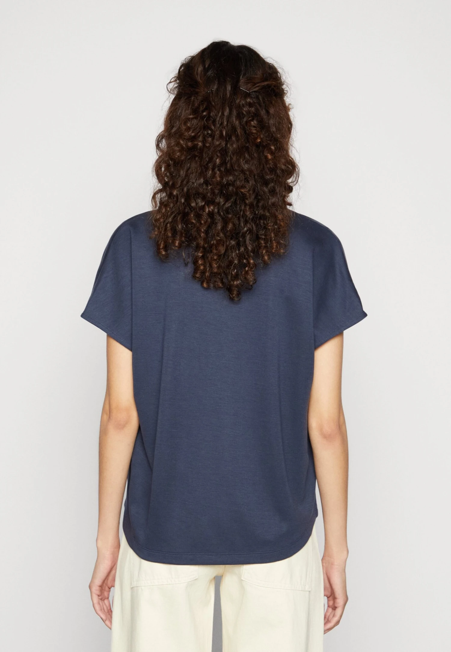 Someday Kanoko - T-Shirt Basique - Hazy Blue – Image 3