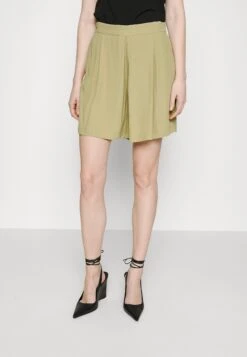 Bruuns Bazaar Lilli Daphne - Short - Sponge