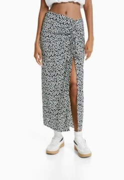 BERSHKA Floral Print - Jupe Longue - Black