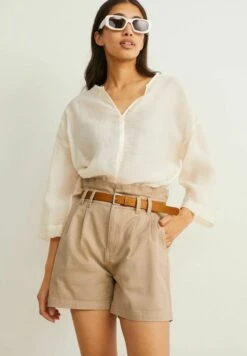 Set: 2 Teile 1 Preis - Short - Beige