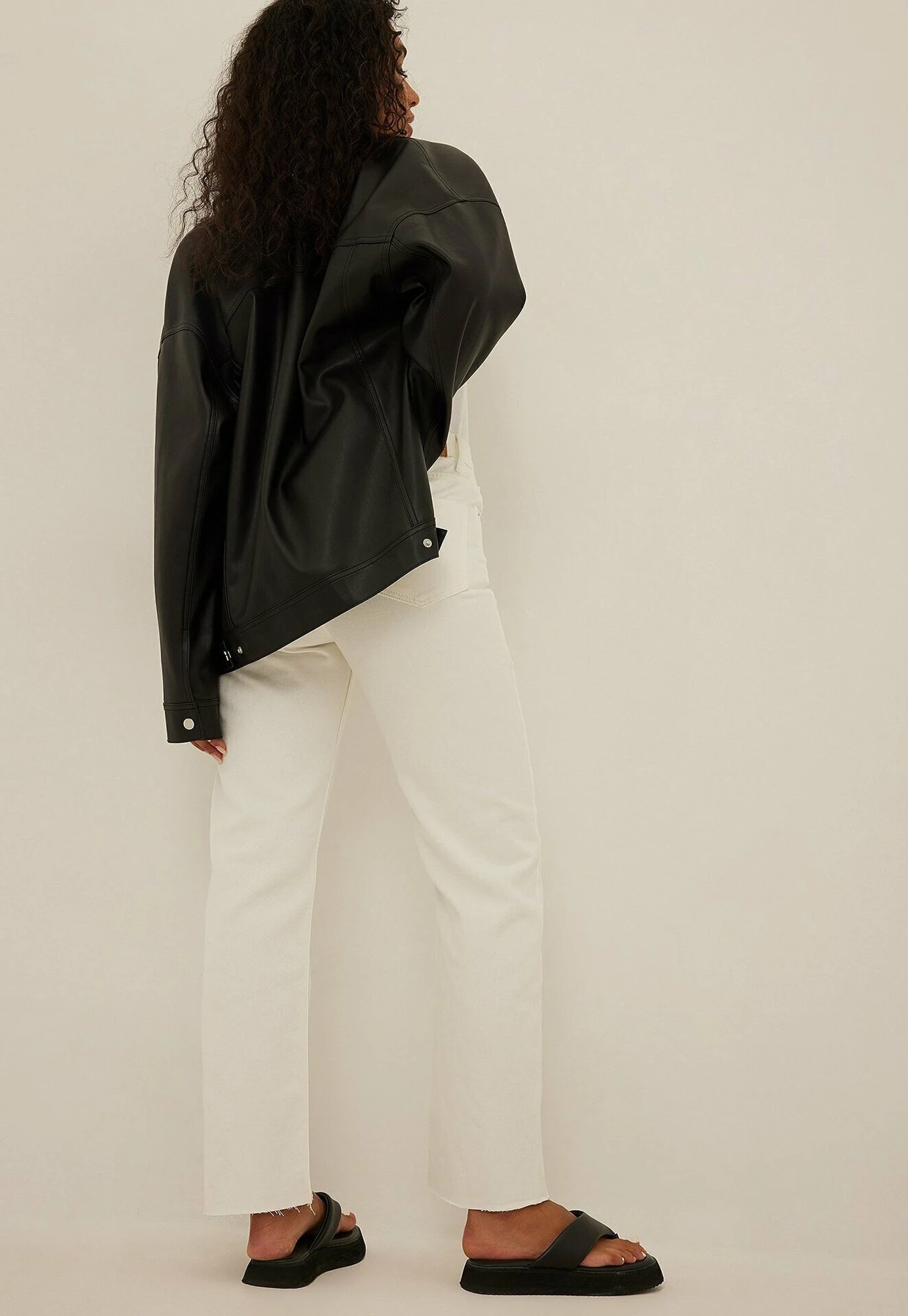 NA-KD Cropped - Jean Droit - Offwhite â Image 2