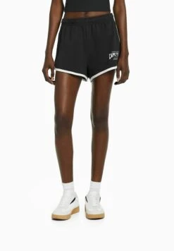 BERSHKA Contrast Plush - Short - Black