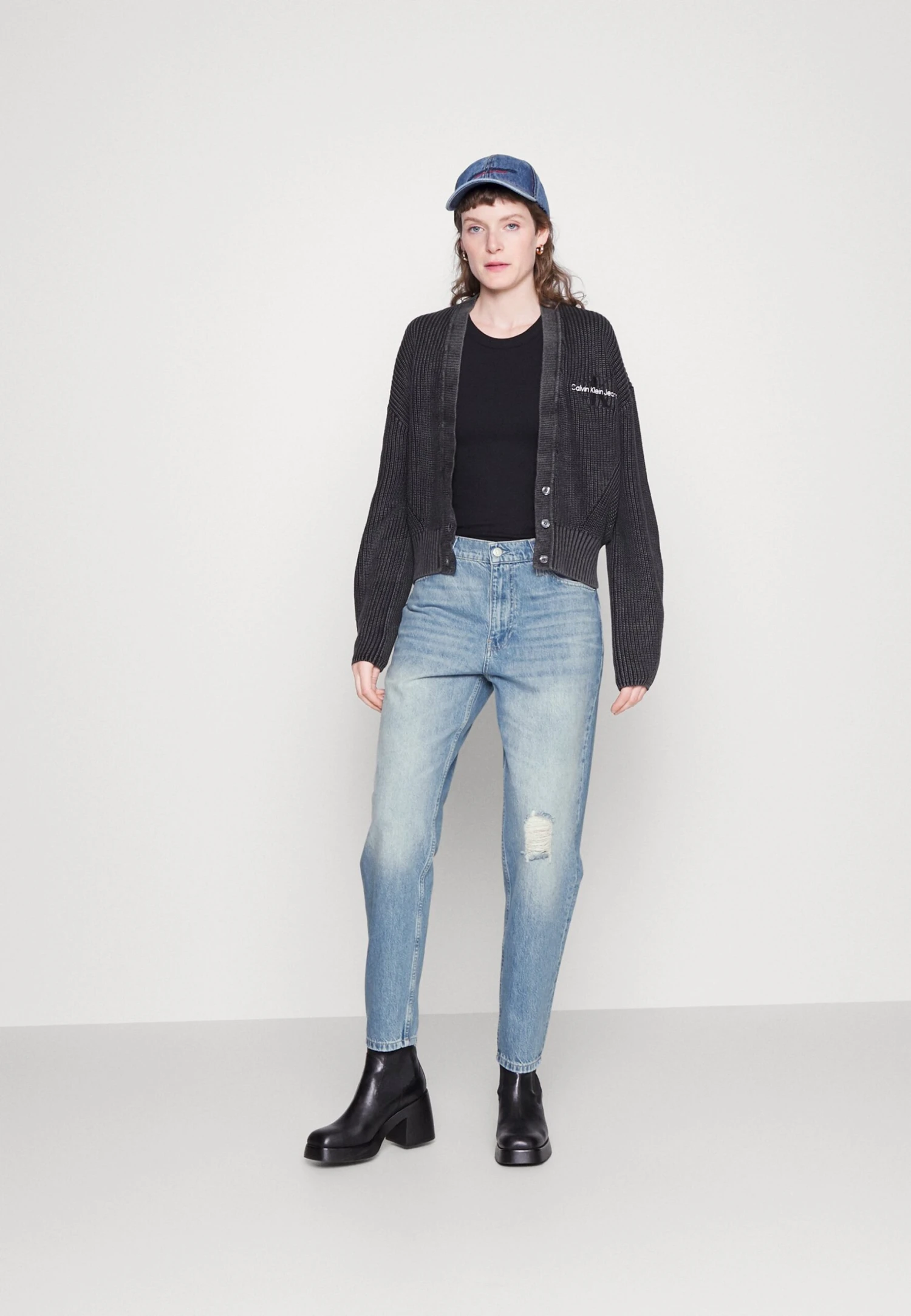 Calvin Klein Jeans Mom Jean - Jean Boyfriend - Denim Light â Image 2