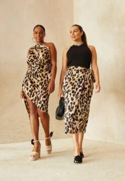 NEVER FULLY DRESSED Jaspre - Jupe Portefeuille - Brown