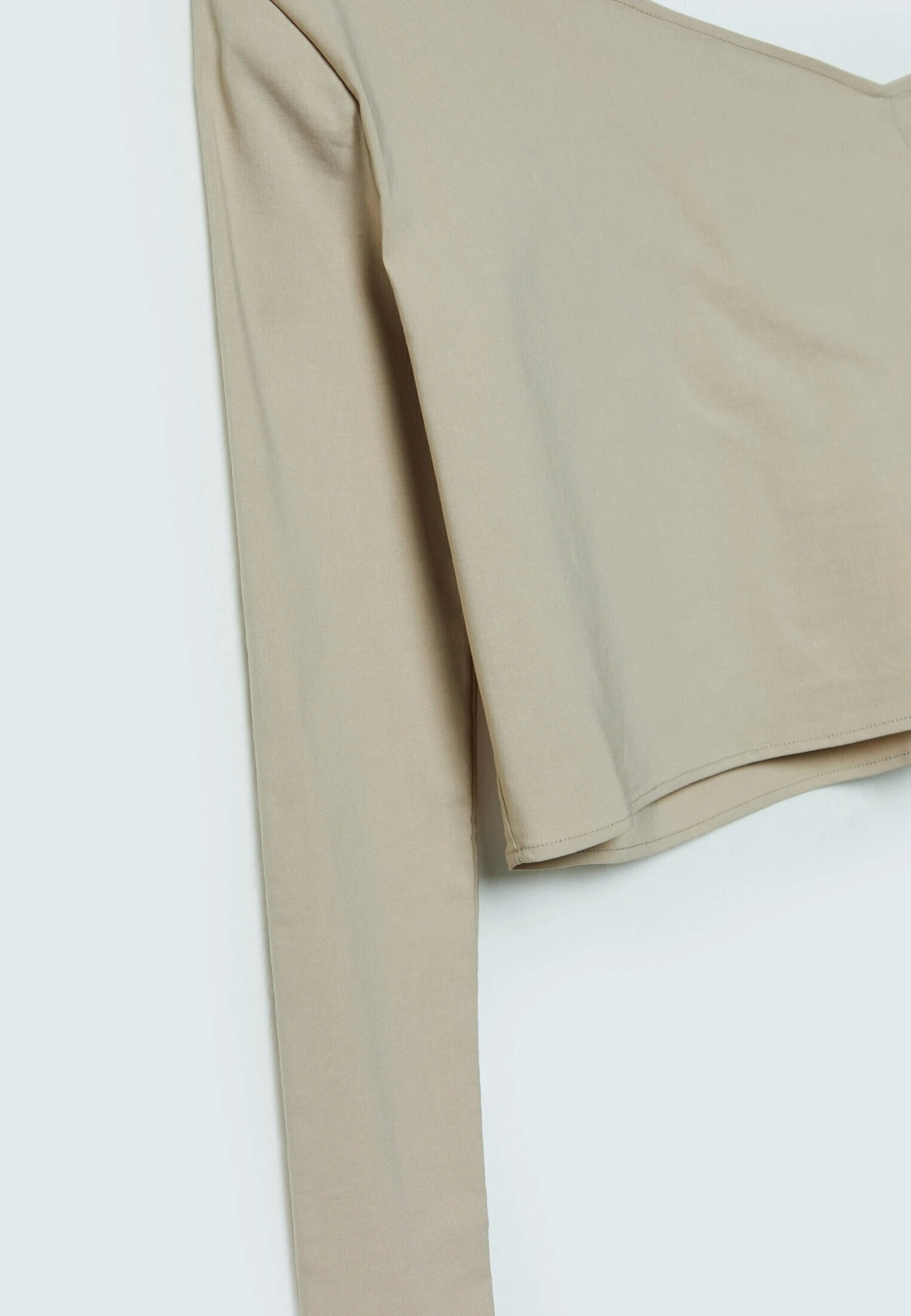 Stradivarius Long Sleeve With Asymmetric Neckline - T-Shirt Ă Manches Longues - Stone â Image 6