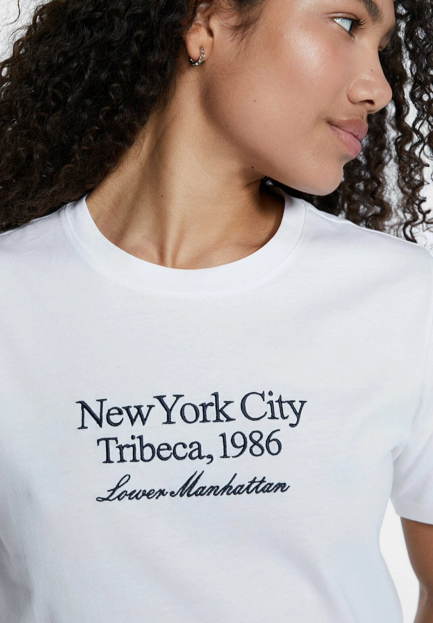 Stradivarius Embroidered - T-Shirt Imprimé - White – Image 5