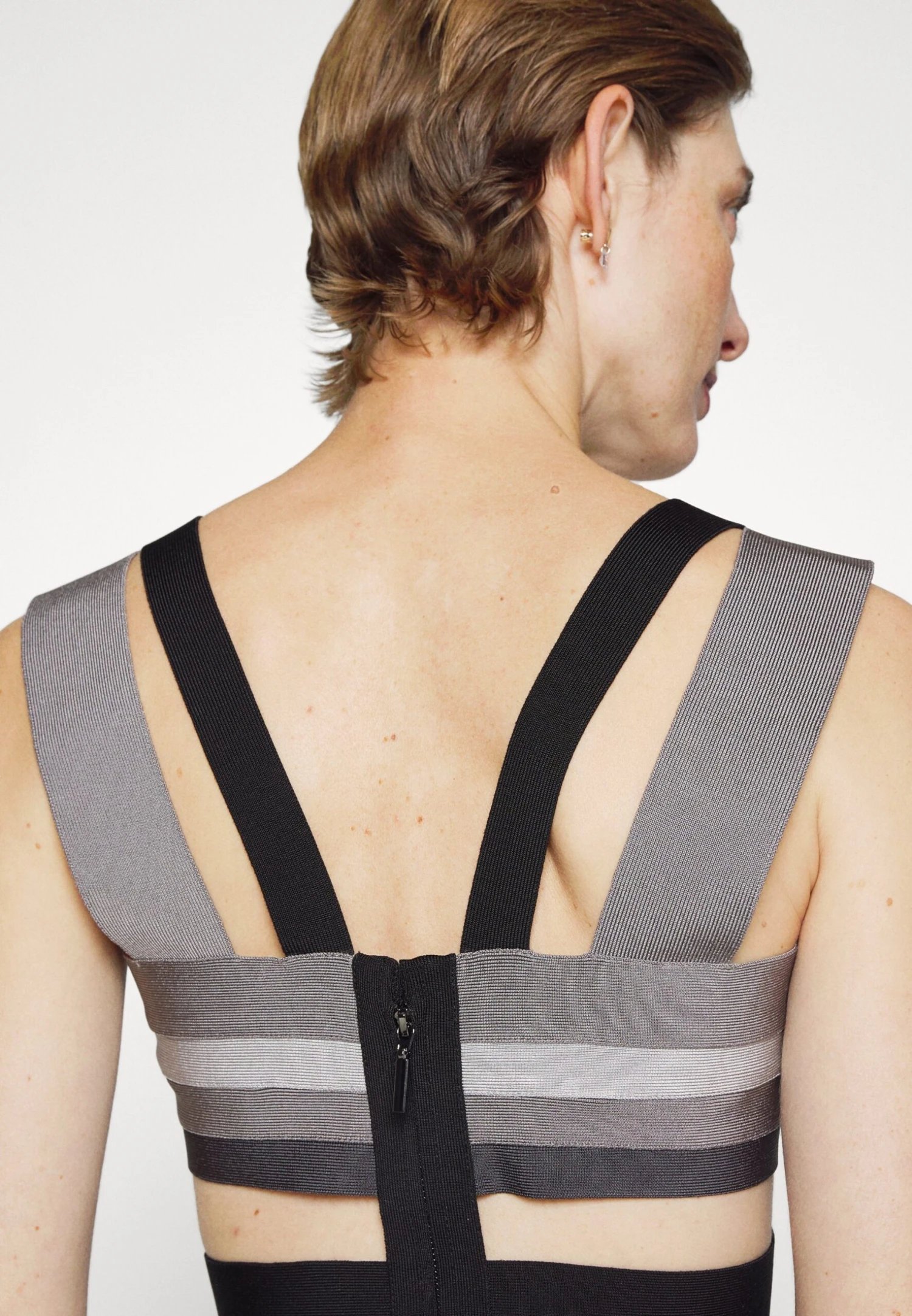 Herve Leger Law Roach Bandage Cutout Crop - DĂ©bardeur - Ash â Image 8
