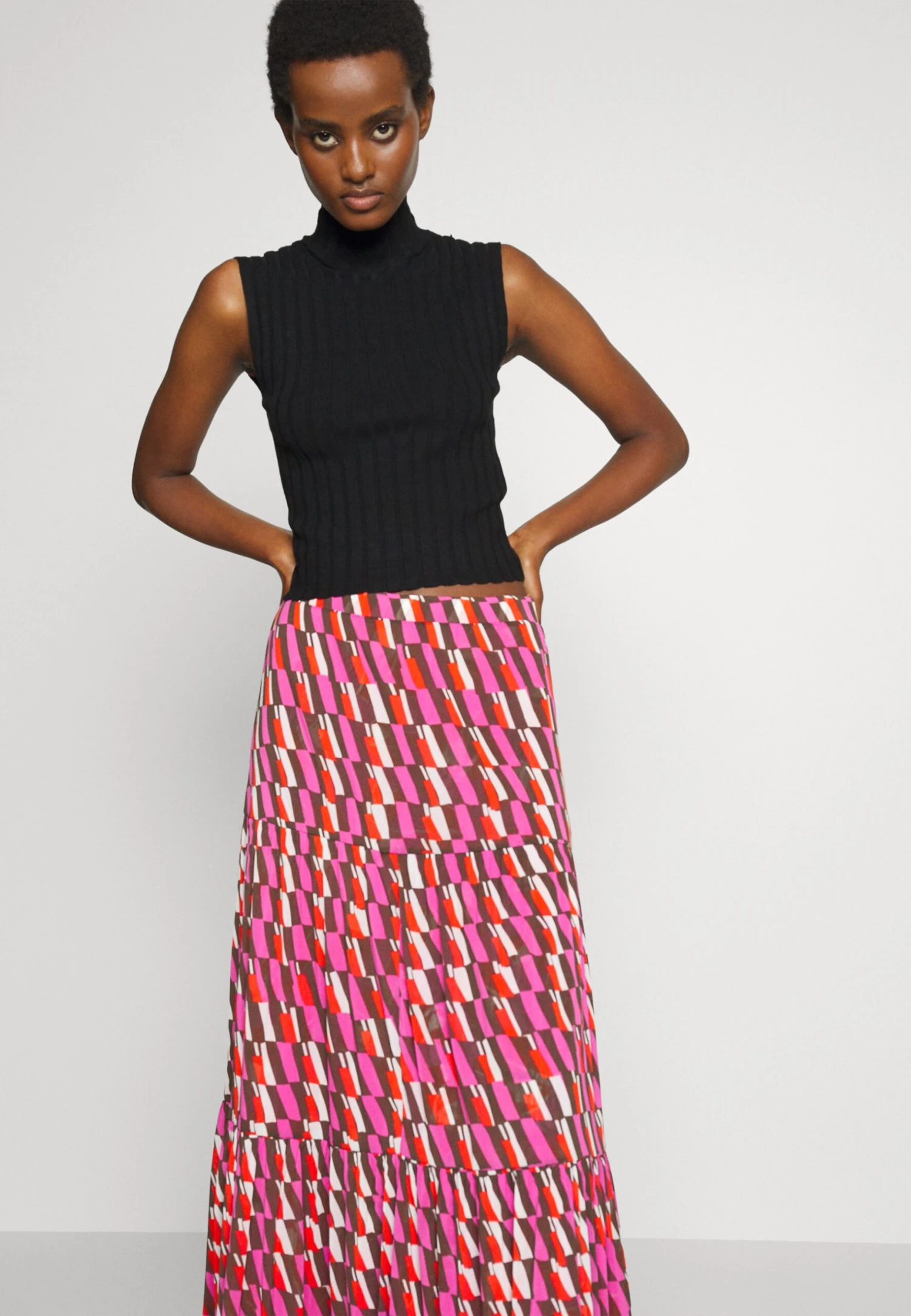 DIANE VON FURSTENBERG Austria Reversible Skirt - Jupe Trapèze - Pink – Image 5